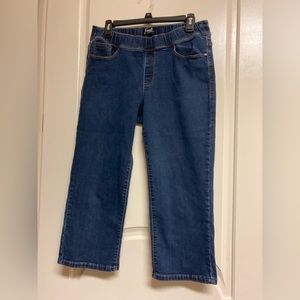 Earl Blue Jeans Elastic Waistband Capri Size 14 Stretch Relaxed Leg Pull-On!